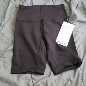 Wunder train HR short 8" #